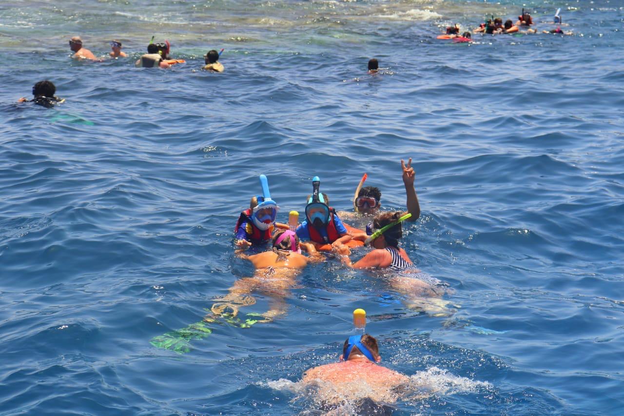 Private speedboat for snorkeling charters